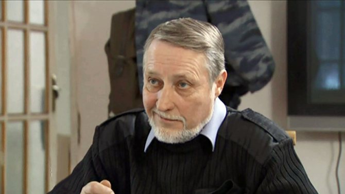 Александр Васильев