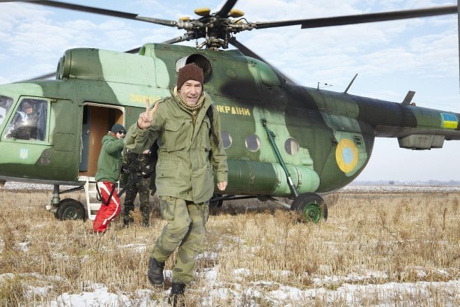 Алексей Горбунов на съемках сериала