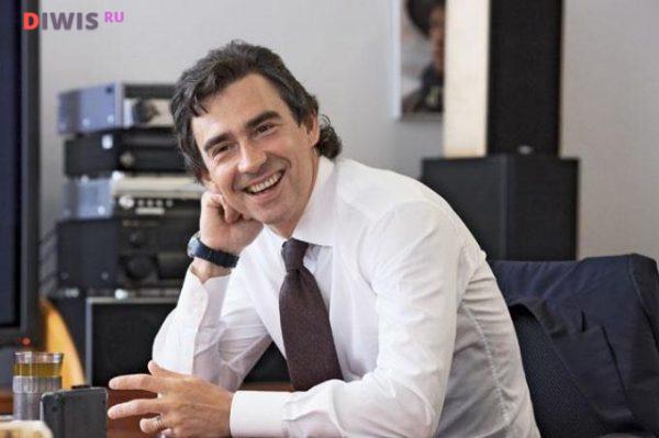 Антон Златопольский: биография, личная жизнь