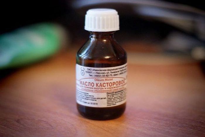 Масло для роста ресниц и бровей: какое выбрать?