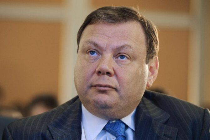 На седьмой строчке расположился председатель наблюдательного совета директоров концерна «Альфа-групп» Михаил Фридман, увеличивший свое состояние до $14,4 млрд.