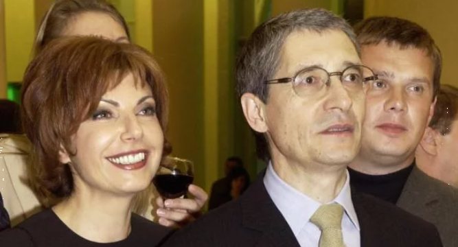 с коллегой Михаилом Осокиным