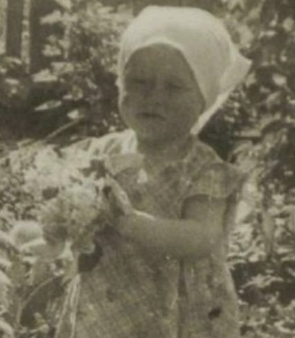 В детстве
