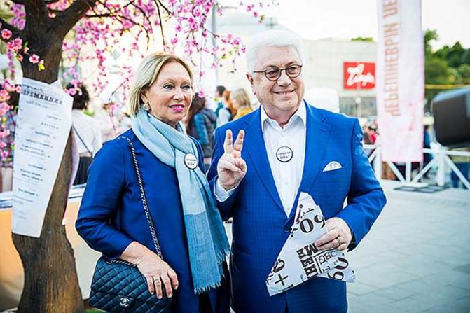 Владимир Винокур с Тамарой Перваковой. / Фото: showbiz-news.ru