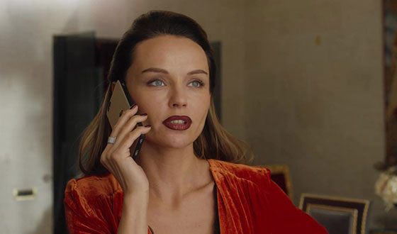 Юлия Подозерова в сериале Ивановы-Ивановы